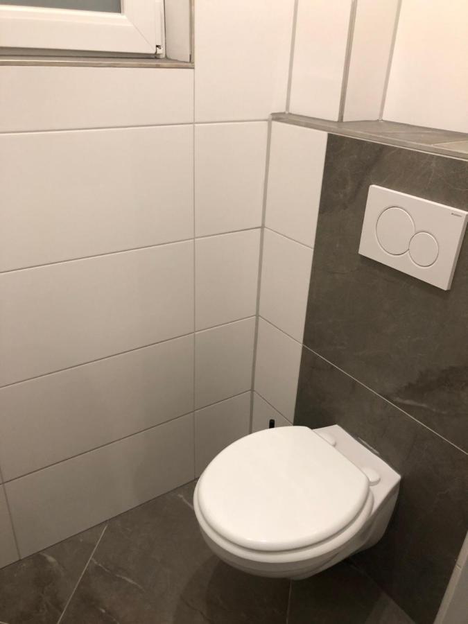 Haus Tunix 2 Hotell Nordenham Exteriör bild